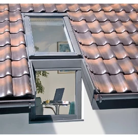 FAKRO burkolókeret térdfalrendszerhez