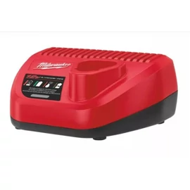 MILWAUKEE Akkumulátor töltő C12 C